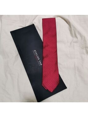 Atelier F&B red silk men's necktie